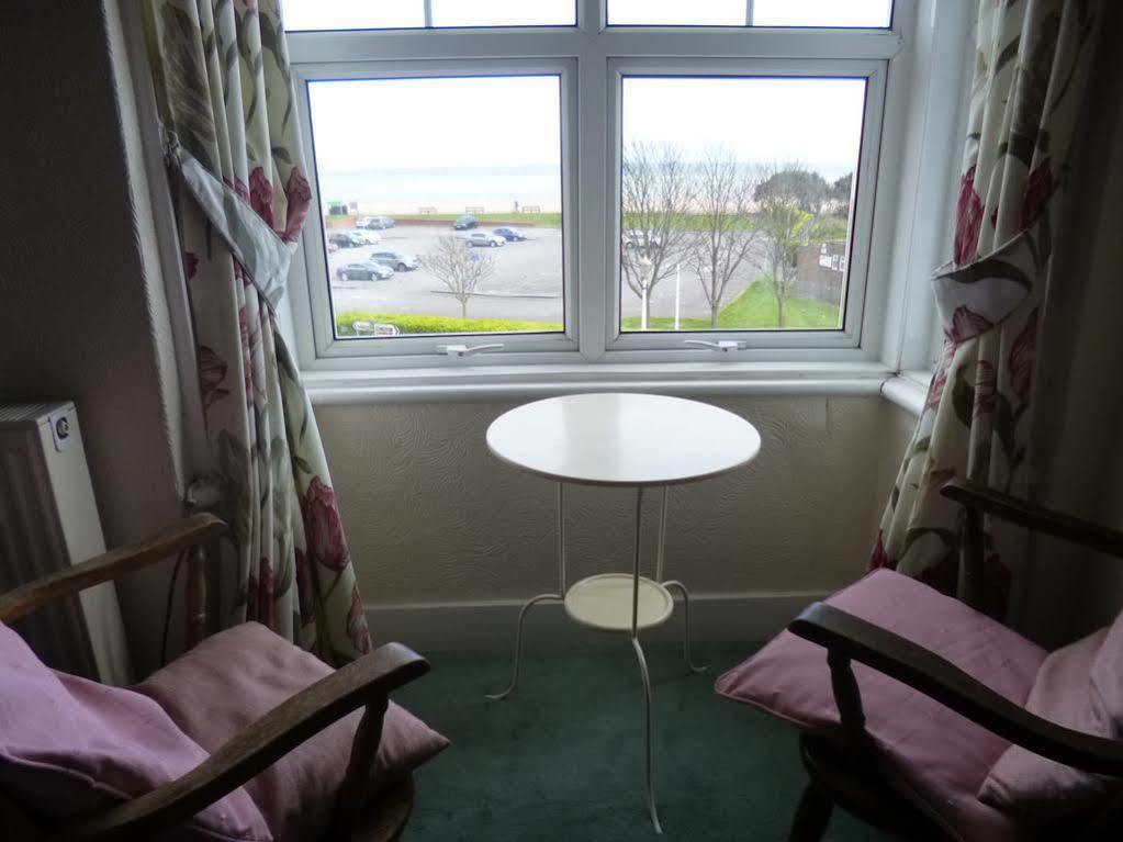Beamsley Guest house 4*